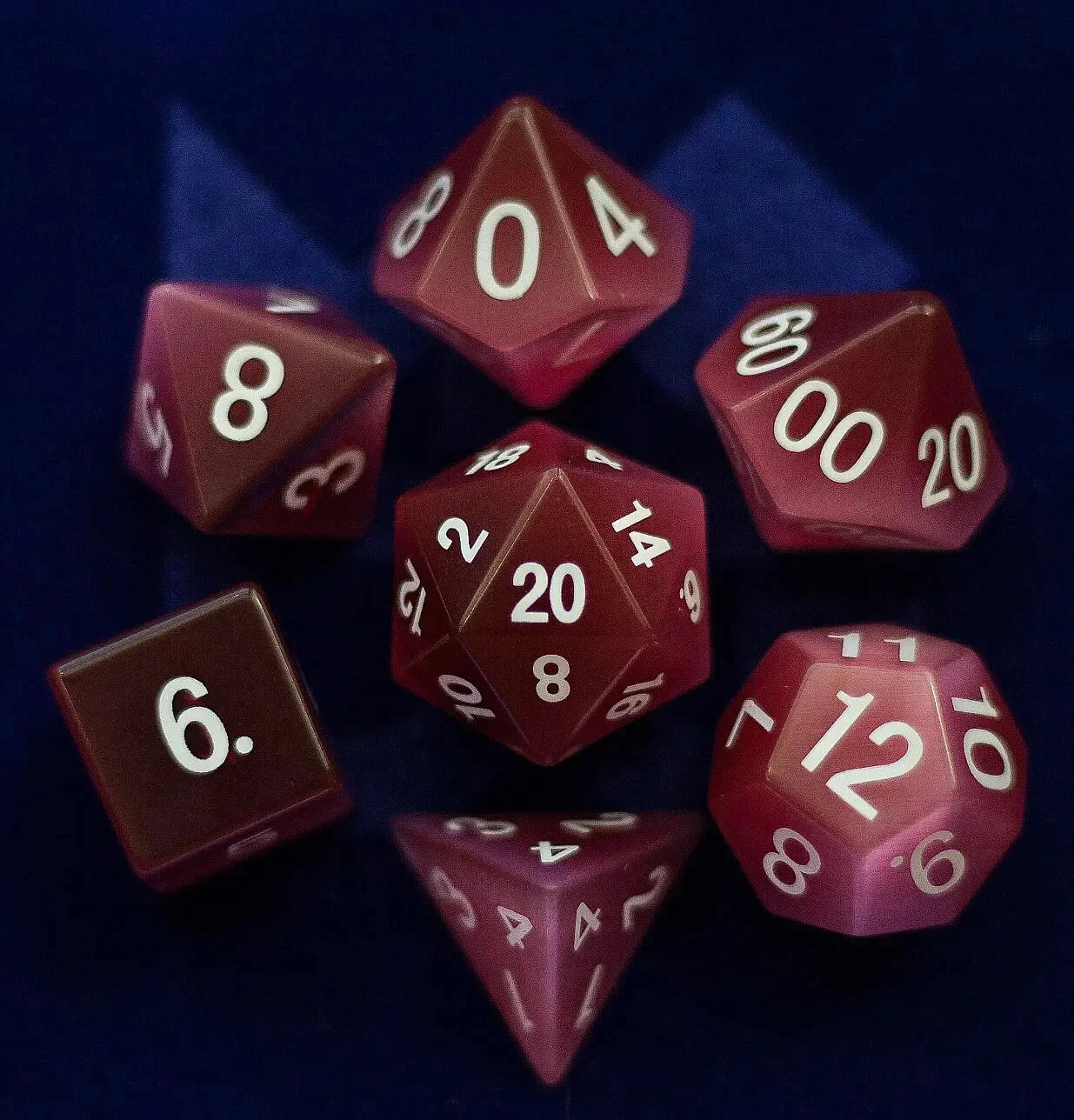 Cat’s Eye Pink: Full-Sized 16mm Polyhedral Dice Set MDG0239